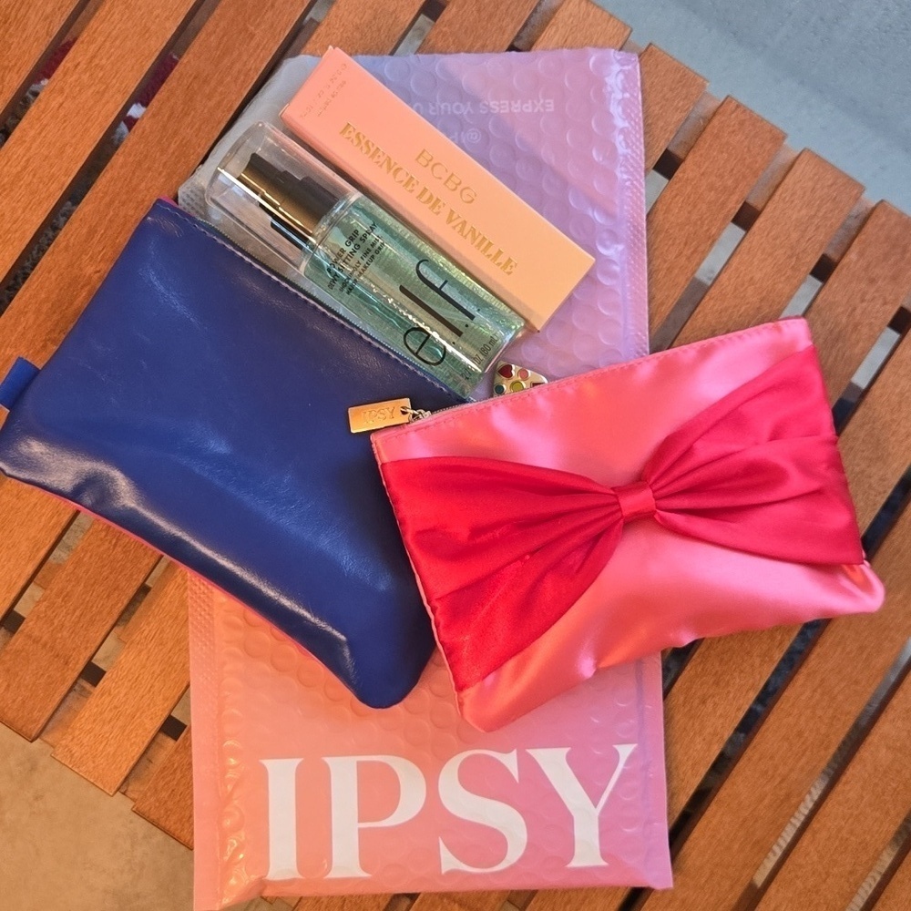 Ipsy Makeup Bags Samples Set